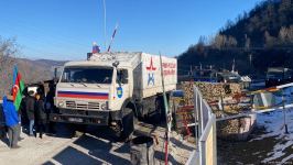 По Лачинской дороге беспрепятственно проехали 10 транспортных средств РМК (ФОТО)