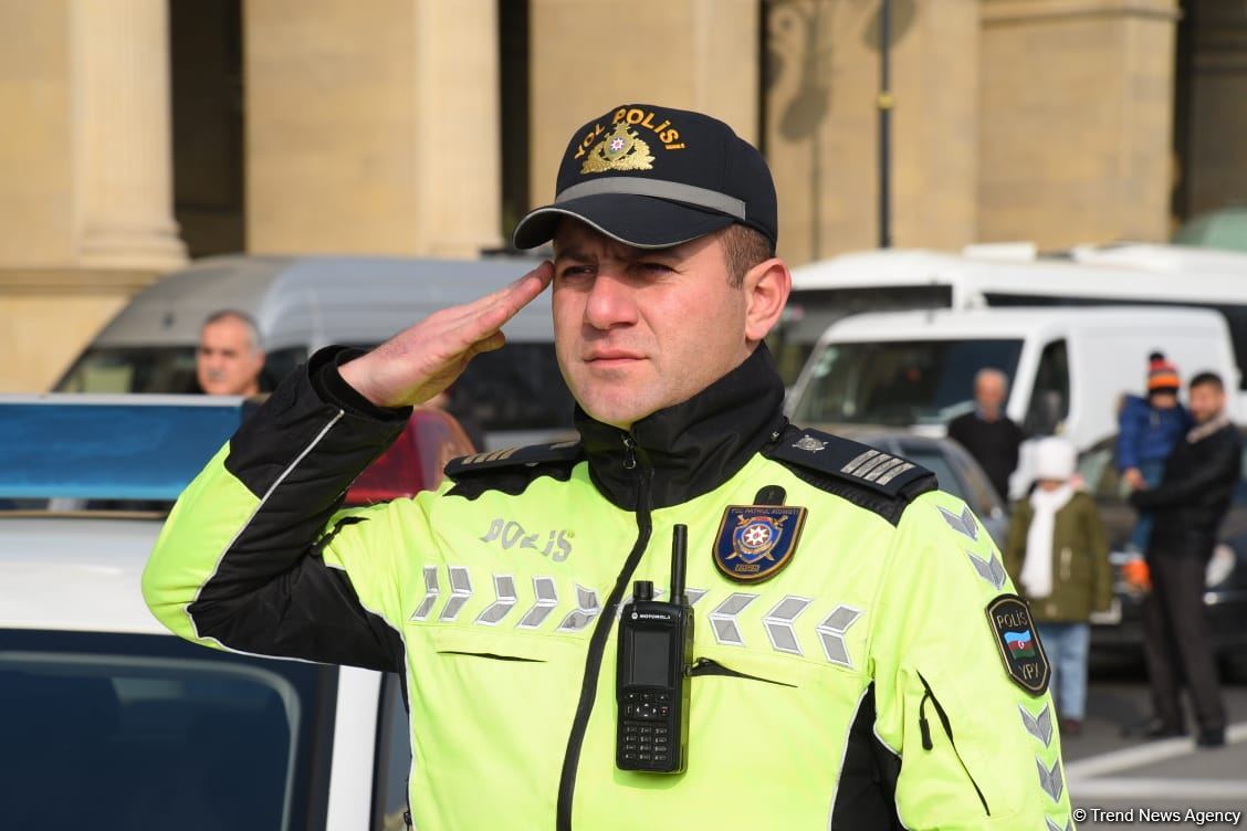 В Азербайджане минутой молчания почтена память шехидов 20 Января (ФОТО/ВИДЕО)