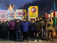 Акция азербайджанских экоактивистов на Лачинской дороге продолжается (ФОТО)