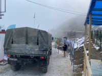 Сегодня по Лачинской дороге проехало 51 транспортное средство (ФОТО)