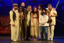 Нофель Велиев отметил юбилей "Сборищем сумасшедших" (ФОТО)