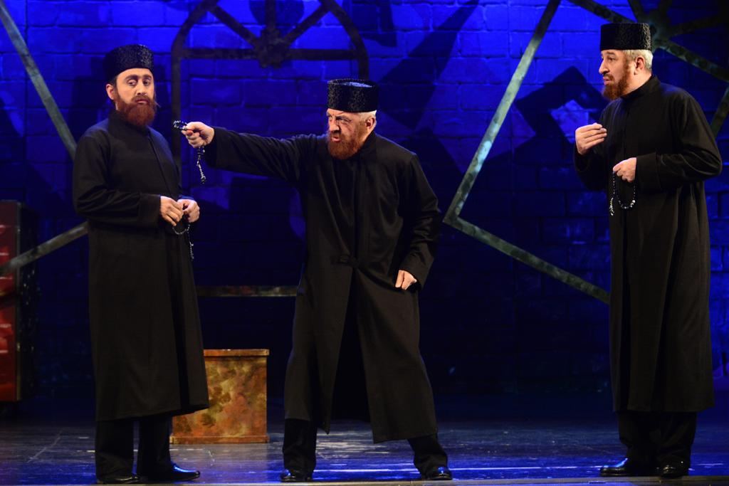 Нофель Велиев отметил юбилей "Сборищем сумасшедших" (ФОТО)