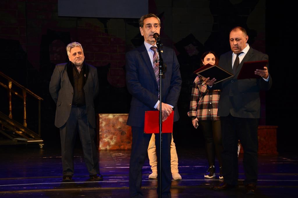 Нофель Велиев отметил юбилей "Сборищем сумасшедших" (ФОТО)