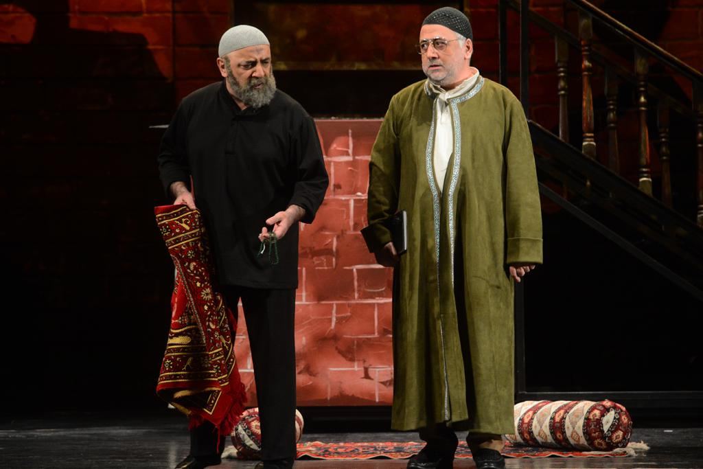 Нофель Велиев отметил юбилей "Сборищем сумасшедших" (ФОТО)