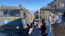 По Лачинской дороге проехала еще одна колонна автомобилей миротворцев (ФОТО)