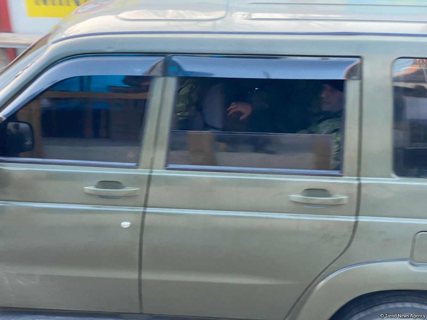 По Лачинской дороге проехал транспорт РМК (ФОТО)