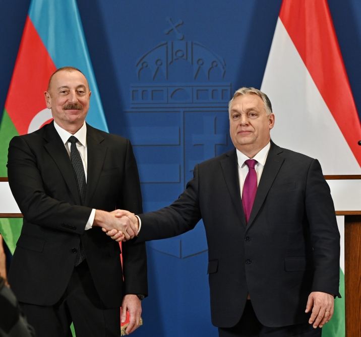 Президент Азербайджана Ильхам Алиев и премьер-министр Венгрии Виктор Орбан выступили с заявлениями для прессы (ФОТО/ВИДЕО)