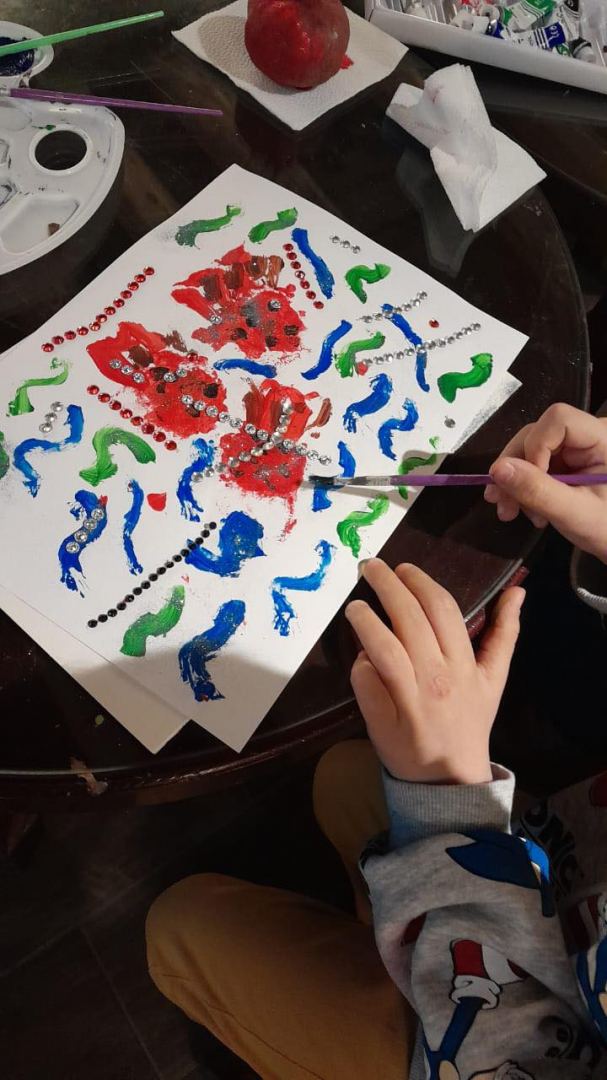 Плоды граната на полотнах Тогрула Нариманбекова – творческое мероприятие в Баку (ФОТО)