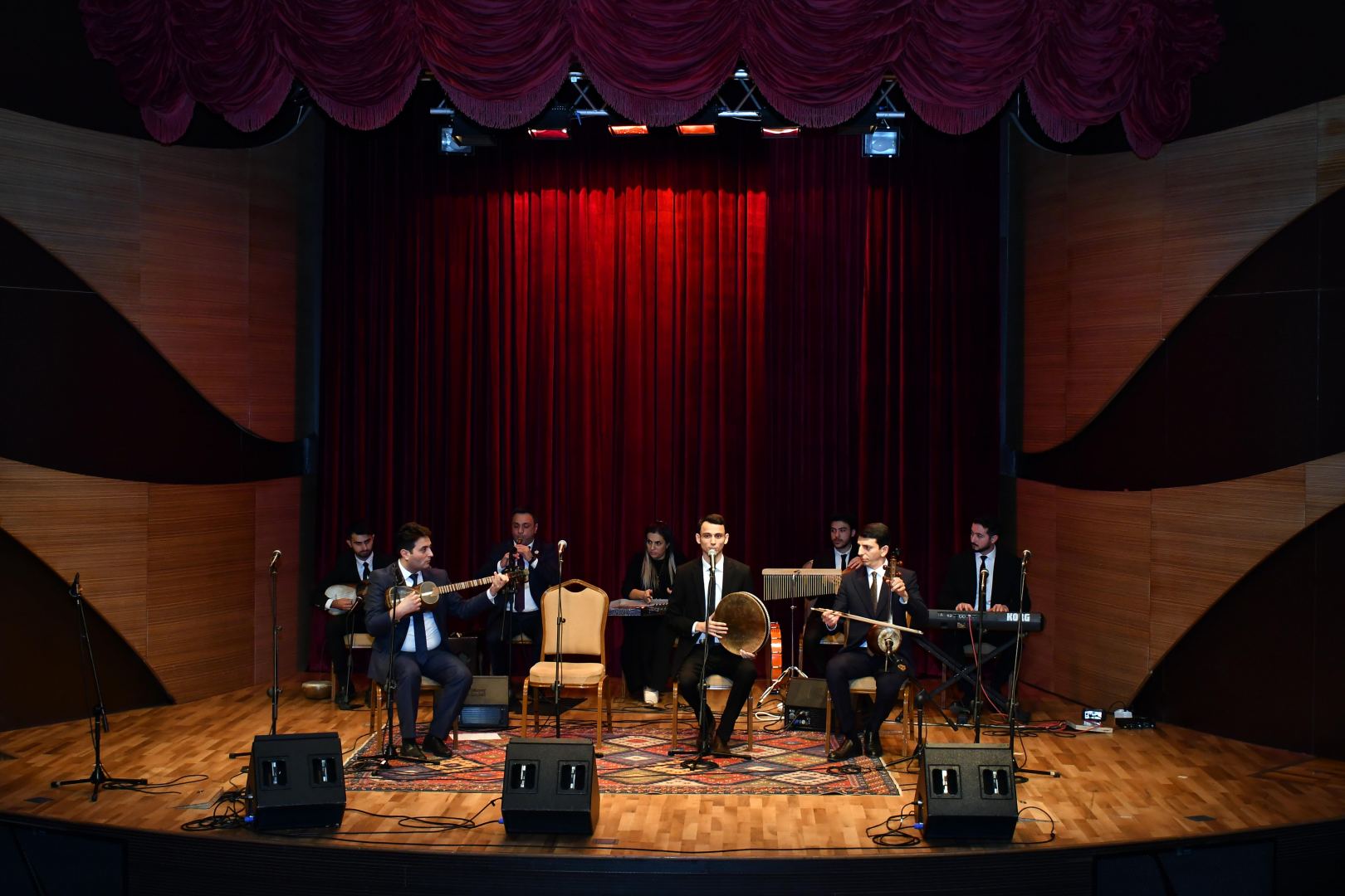 В честь Дня молодежи Азербайджана состоялось открытие фестиваля "Gəncliyin səsi" (ВИДЕО, ФОТО)