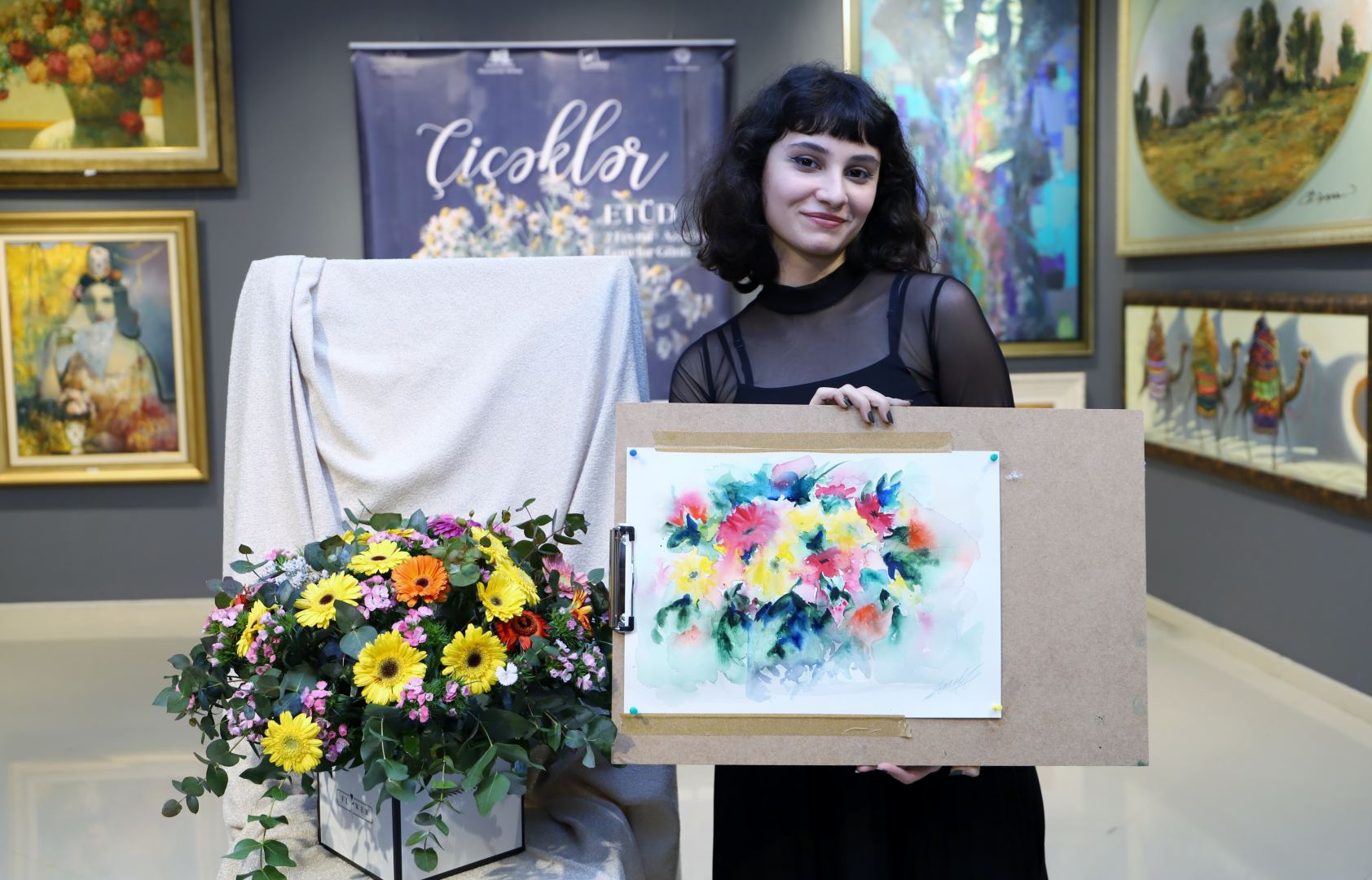 Цветочные этюды в зимнем Баку (ФОТО)