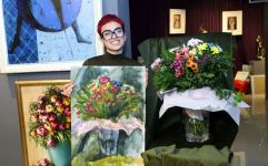 Цветочные этюды в зимнем Баку (ФОТО)