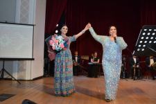 После многолетнего перерыва Фируза Ибадова выступила с соло-концертом (ФОТО)