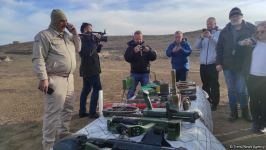 Зарубежные путешественники посетили город Физули, ознакомились с работами по разминированию (ФОТО)