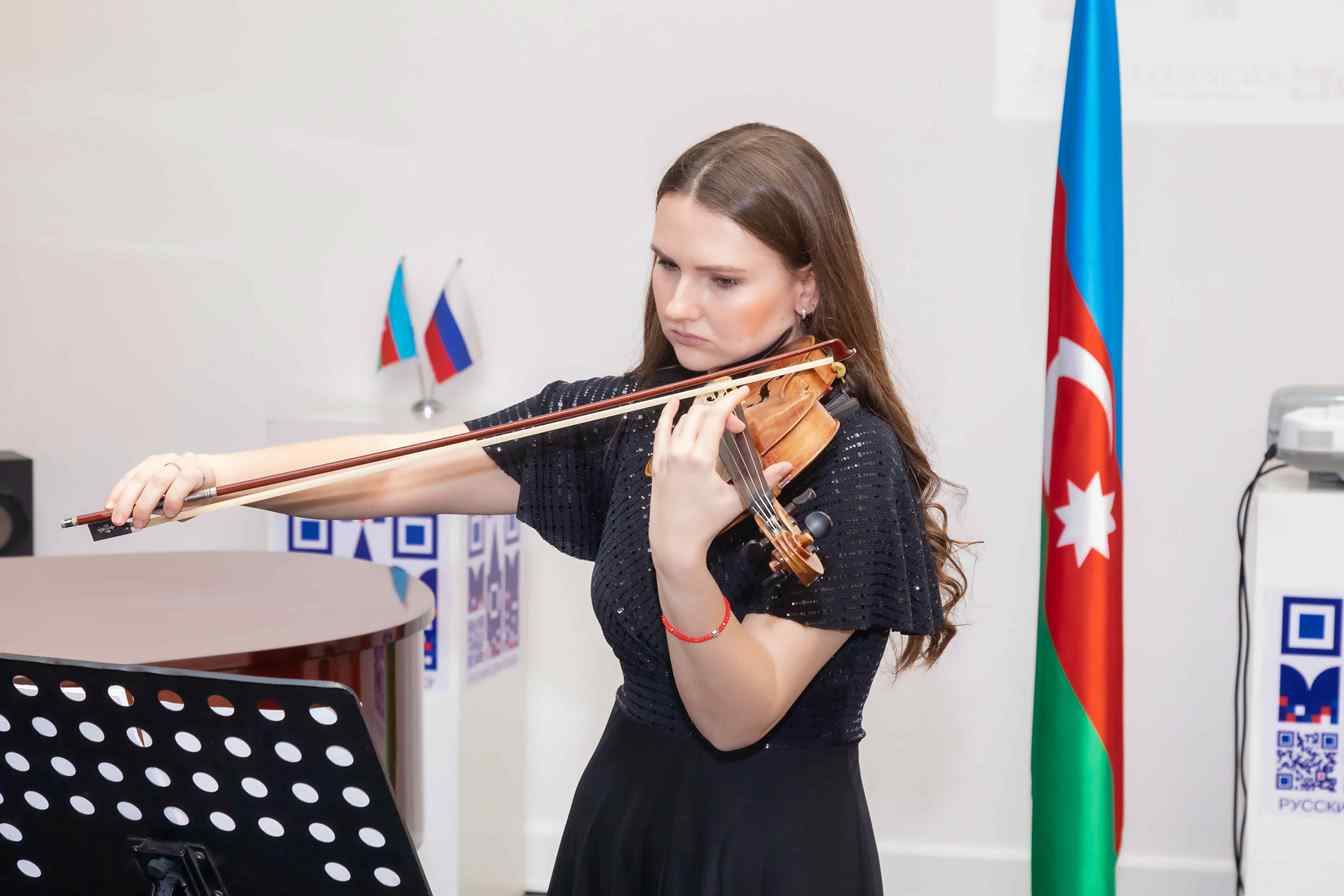 Бакинская музыкальная академия провела праздничный концерт (ФОТО)