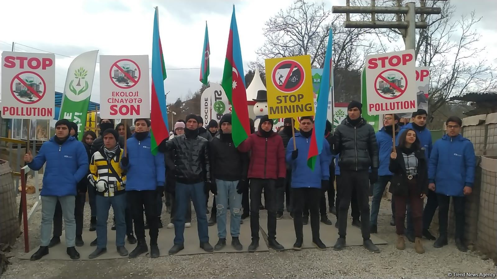 Акция азербайджанских экоактивистов на Лачинской дороге продолжается (ФОТО)