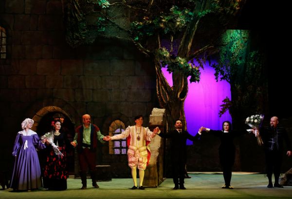 В восторге от профессионального уровня оркестра, солистов и артистов хора - румынский дирижер (ФОТО)