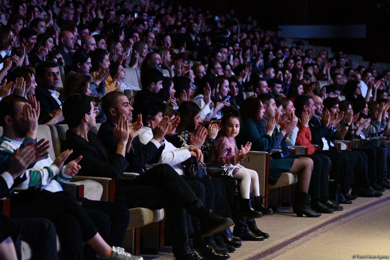 В рамках IX Фестиваля "Gəncliyin səsi" прошел концерт в честь Года Гейдара Алиева (ФОТО)