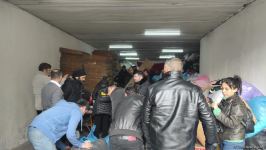 Граждане Азербайджана собирают гуманитарную помощь для пострадавших от землетрясения в братской Турции (ФОТО/ВИДЕО)