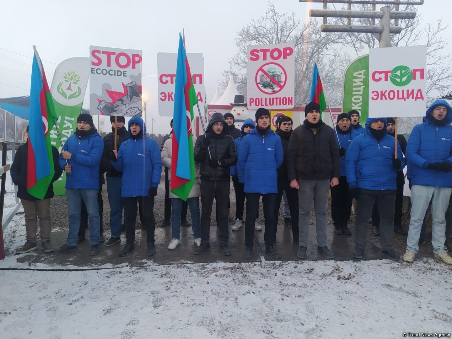 Акция азербайджанских экоактивистов на Лачинской дороге продолжается (ФОТО)