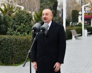 Президент Ильхам Алиев принял участие в открытии памятника выдающемуся композитору Тофику Кулиеву в Баку (ФОТО)