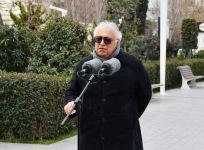 Президент Ильхам Алиев принял участие в открытии памятника выдающемуся композитору Тофику Кулиеву в Баку (ФОТО)