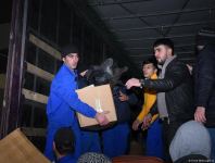 Азербайджанцы продолжают собирать гумпомощь для пострадавших от землетрясения в Турции (ФОТО/ВИДЕО)