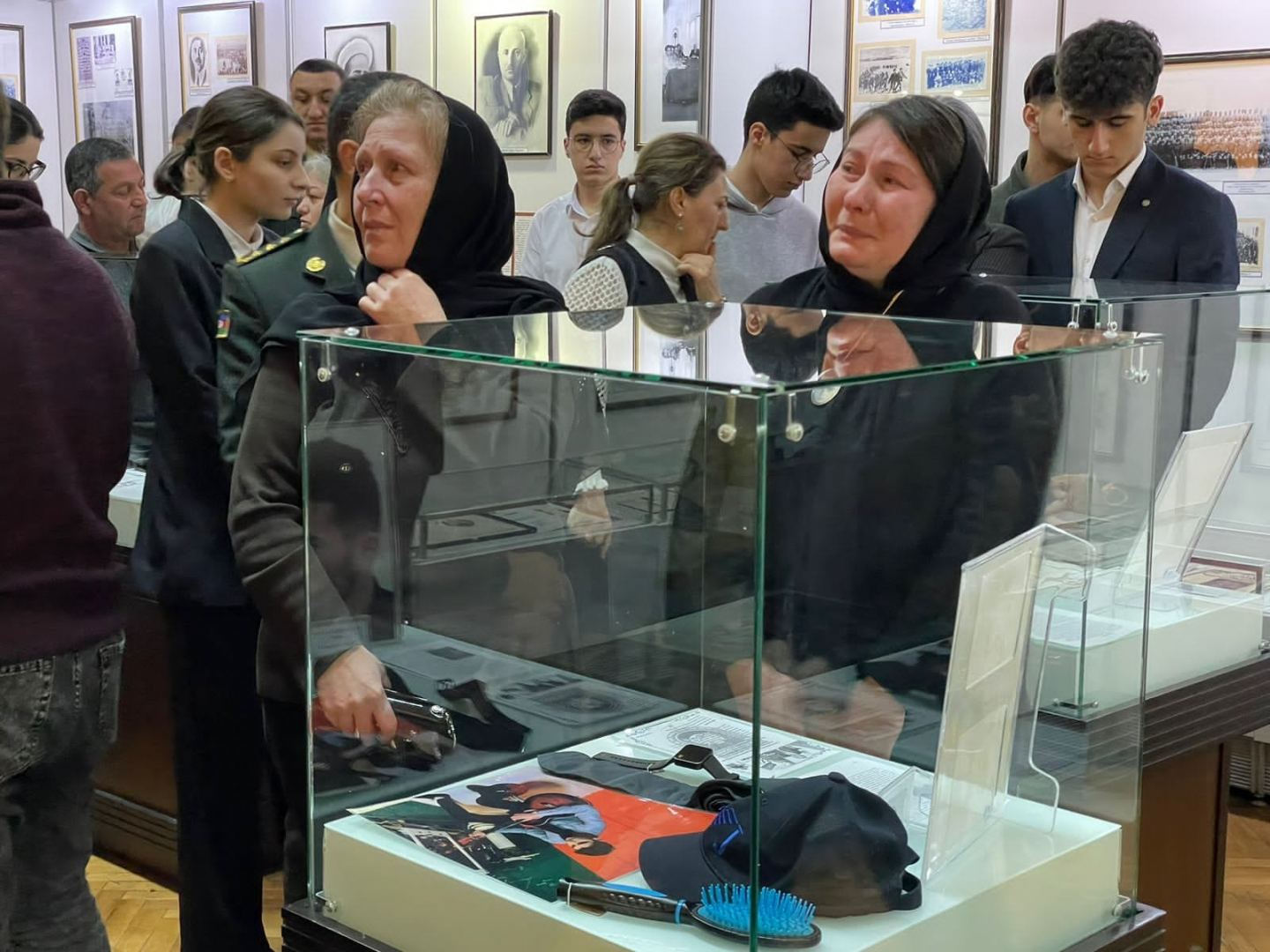 Родина вверена нам шехидами - в Баку открылась выставка в память о героях (ФОТО)