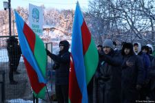 Акция азербайджанских экоактивистов на Лачинской дороге продолжается (ФОТО)