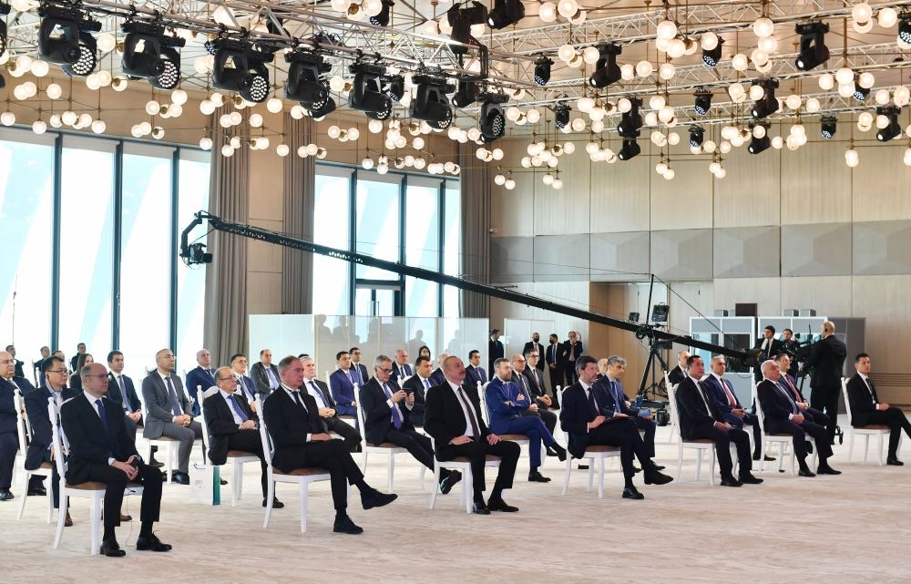 Президент Ильхам Алиев принял участие в церемонии закладки фундамента крупнейшей тепловой электростанции периода независимости (ФОТО/ВИДЕО)
