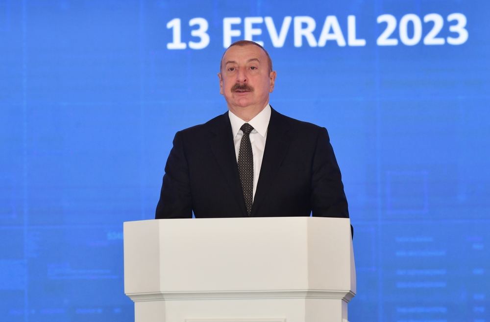 Президент Ильхам Алиев принял участие в церемонии закладки фундамента крупнейшей тепловой электростанции периода независимости (ФОТО/ВИДЕО)