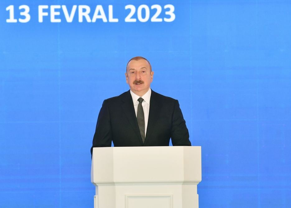 Президент Ильхам Алиев принял участие в церемонии закладки фундамента крупнейшей тепловой электростанции периода независимости (ФОТО/ВИДЕО)