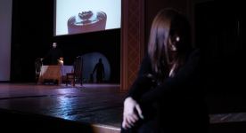 В Баку состоялась премьера поэтического спектакля "Мужчина и Женщина" (ФОТО)