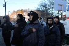 Акция азербайджанских экоактивистов на Лачинской дороге продолжается (ФОТО)