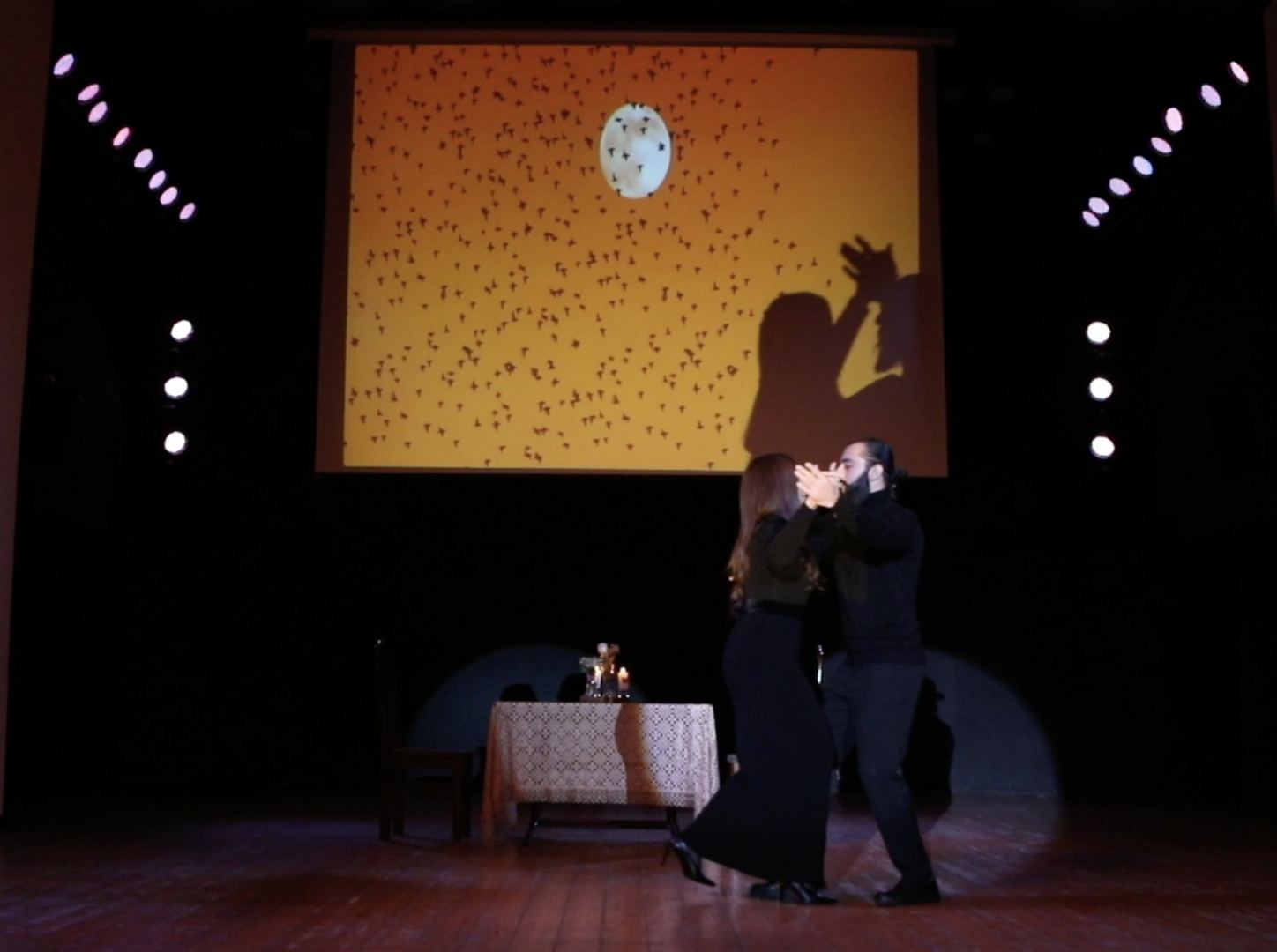 В Баку состоялась премьера поэтического спектакля "Мужчина и Женщина" (ФОТО)