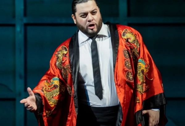 Азербайджанский певец "озарил небосвод" Международного фестиваля в России (ФОТО)