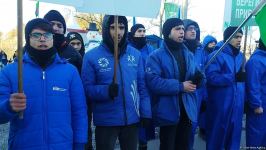 Акция азербайджанских экоактивистов на Лачинской дороге продолжается (ФОТО)