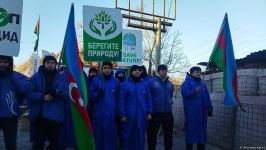 Акция азербайджанских экоактивистов на Лачинской дороге продолжается (ФОТО)