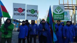 Акция азербайджанских экоактивистов на Лачинской дороге продолжается (ФОТО)
