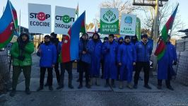 Акция азербайджанских экоактивистов на Лачинской дороге продолжается (ФОТО)