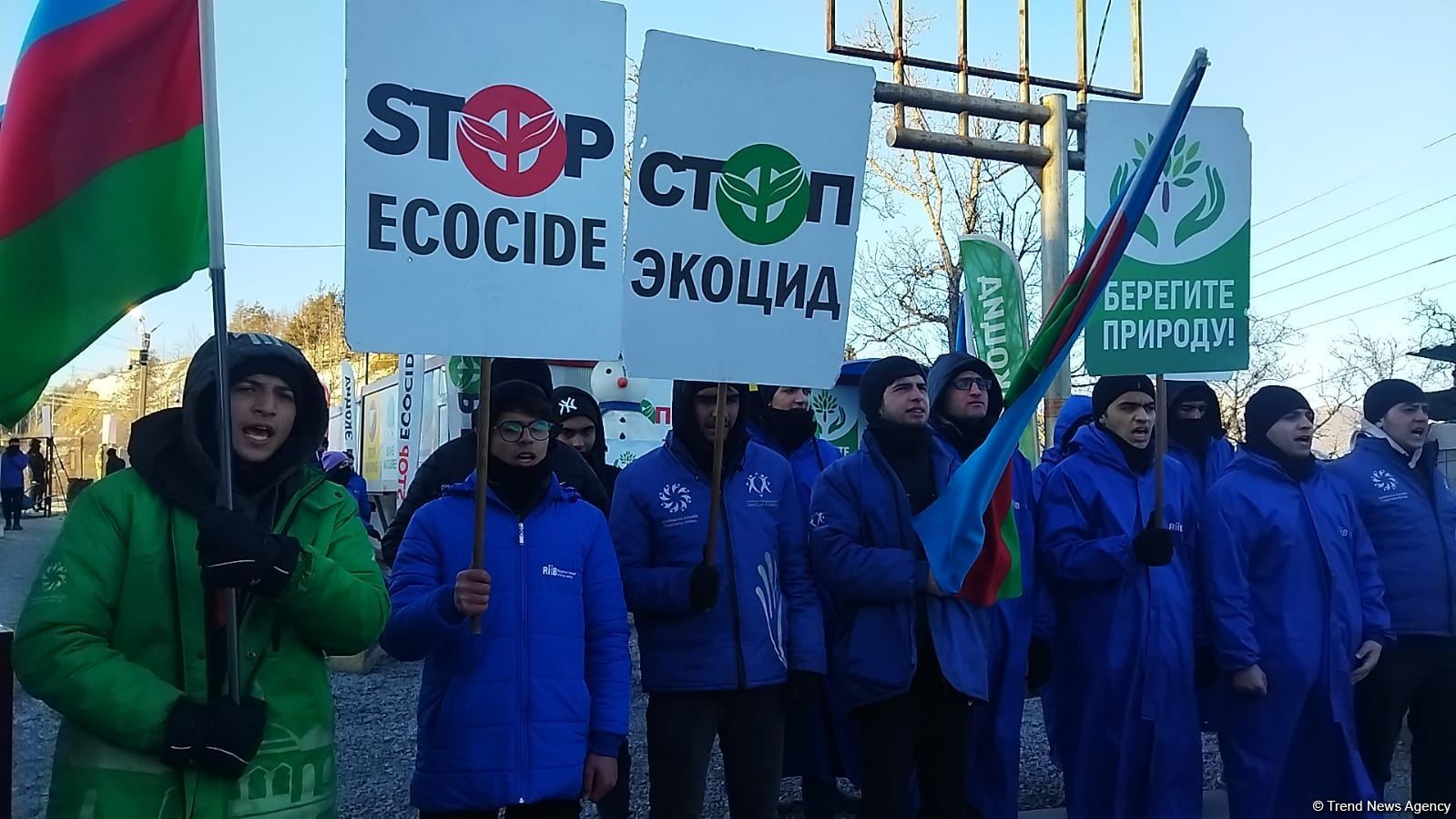 Акция азербайджанских экоактивистов на Лачинской дороге продолжается (ФОТО)