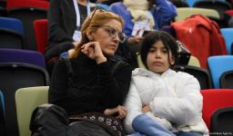 Захватывающие сальто и повороты – Лучшие моменты первого дня Кубка мира по прыжкам на батуте в Баку (ФОТО)