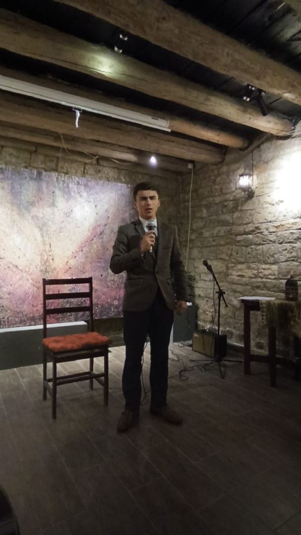 Когда я стану птицей... Душевный вечер с музыкой и поэзией в Баку (ВИДЕО, ФОТО)