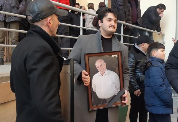 В Баку проходит церемония прощания с народным артистом Рамизом Новрузом (ФОТО)