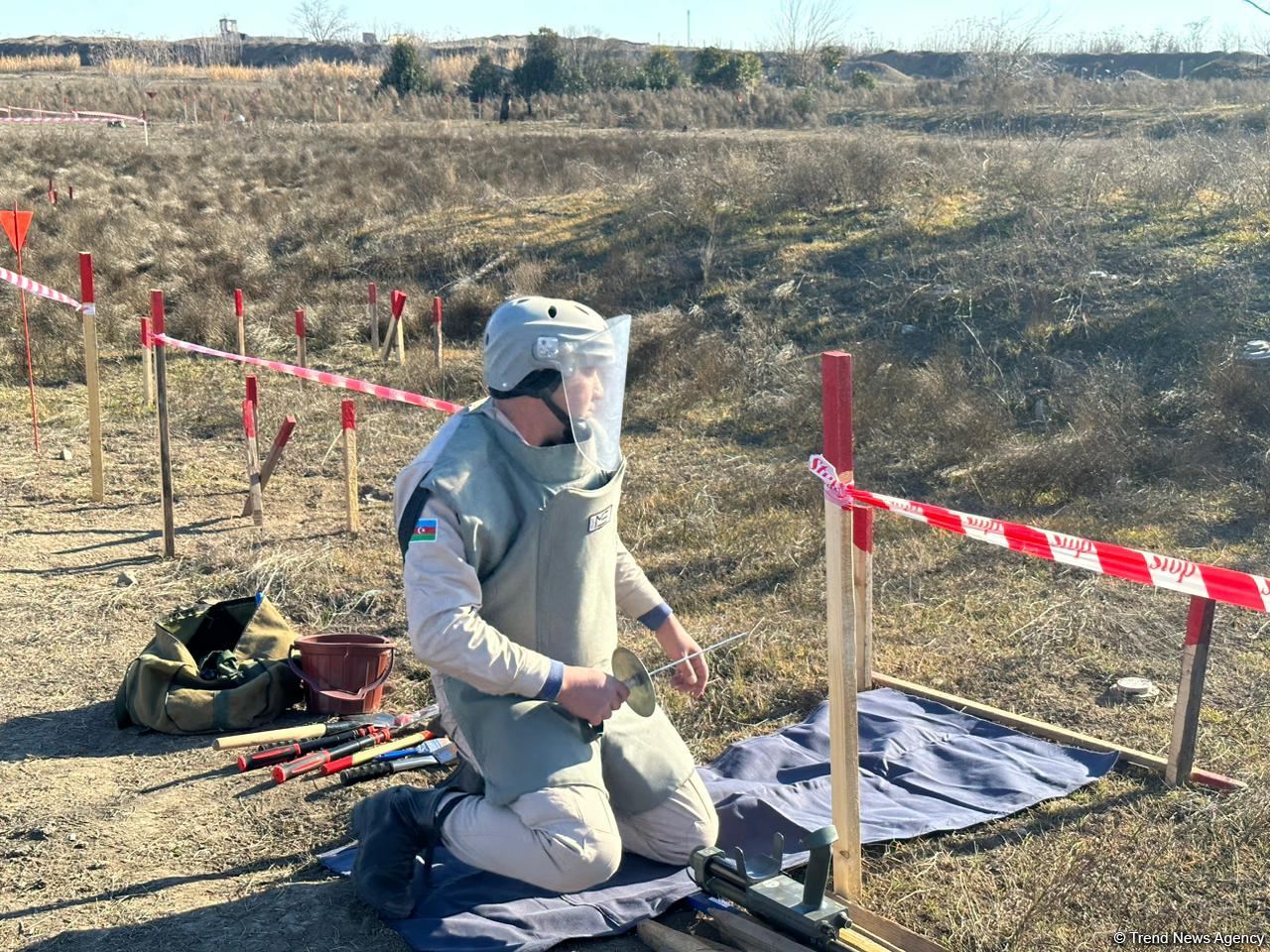 Армяне заминировали территории вокруг массовых захоронений в Физули (ФОТО/ВИДЕО)