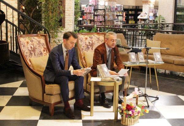 Утренняя звезда из Румынии в Азербайджан... В его честь назван кратер на Меркурии (ФОТО)