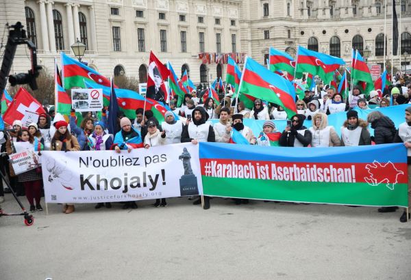 На площади Хельденплац в Вене состоялась акция в память о жертвах Ходжалинского геноцида (ФОТО)