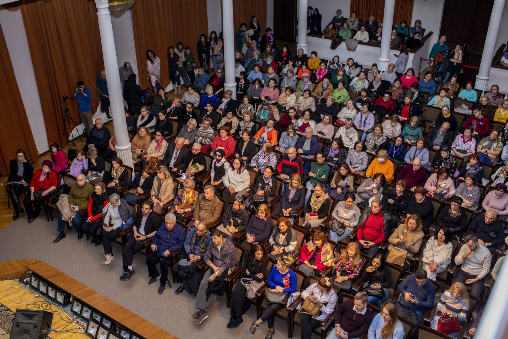 Голос с хрипотцой, а песни, словно порывистый ветер… - В Баку отметили юбилей Владимира Высоцкого (ФОТО)