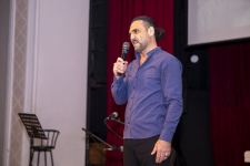 Голос с хрипотцой, а песни, словно порывистый ветер… - В Баку отметили юбилей Владимира Высоцкого (ФОТО)