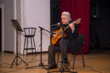 Голос с хрипотцой, а песни, словно порывистый ветер… - В Баку отметили юбилей Владимира Высоцкого (ФОТО)