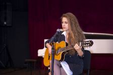 Голос с хрипотцой, а песни, словно порывистый ветер… - В Баку отметили юбилей Владимира Высоцкого (ФОТО)